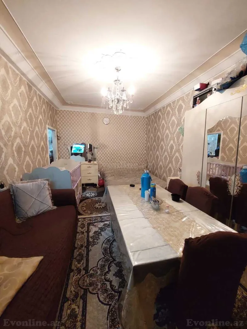 Satılır 2 otaqlı Mənzil Köhnə tikili 35 m² Bakı, Nizami r., Xalqlar Dostluğu m., 8-ci kilometr — Elmar