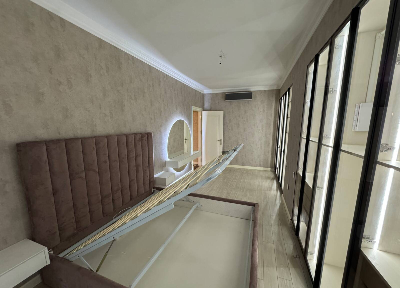 3 otaqlı mənzil 142 m² satılır — Mənzil, Bakı (7)