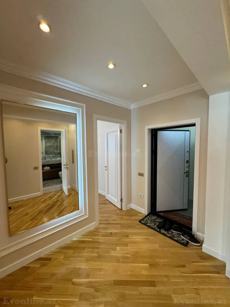 Satılır 2 otaqlı Mənzil Yeni tikili 80 m² Bakı, Yasamal r., Elmlər Akademiyası m — Bakı