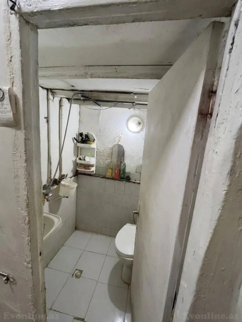 Satılır 2 otaqlı Mənzil Köhnə tikili 32 m² Bakı, Nərimanov r., 28 May m — Mənzil, Bakı (5)