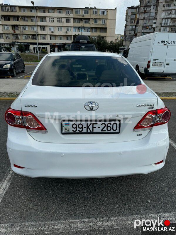 Toyota Corolla, 2010 il 99-KF-260 — Avtomobillər, Bakı (2)