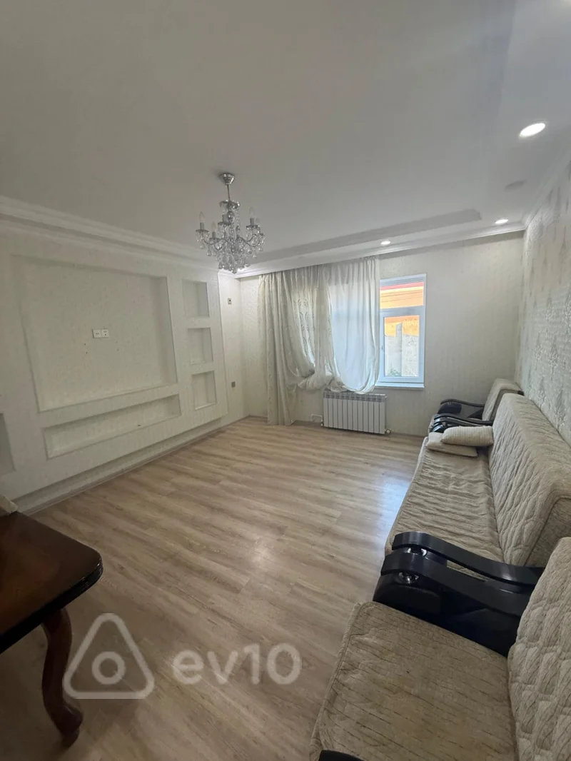 3 otaqlı mənzil, 100 m², Qum Adası — kirayə — Bakı