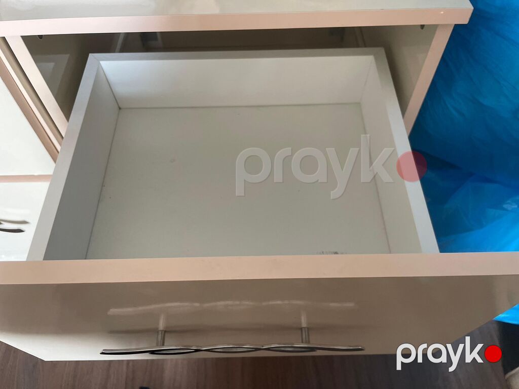 İki çekmecəli komod/nəvəndə - Material: MDF/Laminate tipli parlaq — Komodlar və tumbalı, Sanqaçal (2)