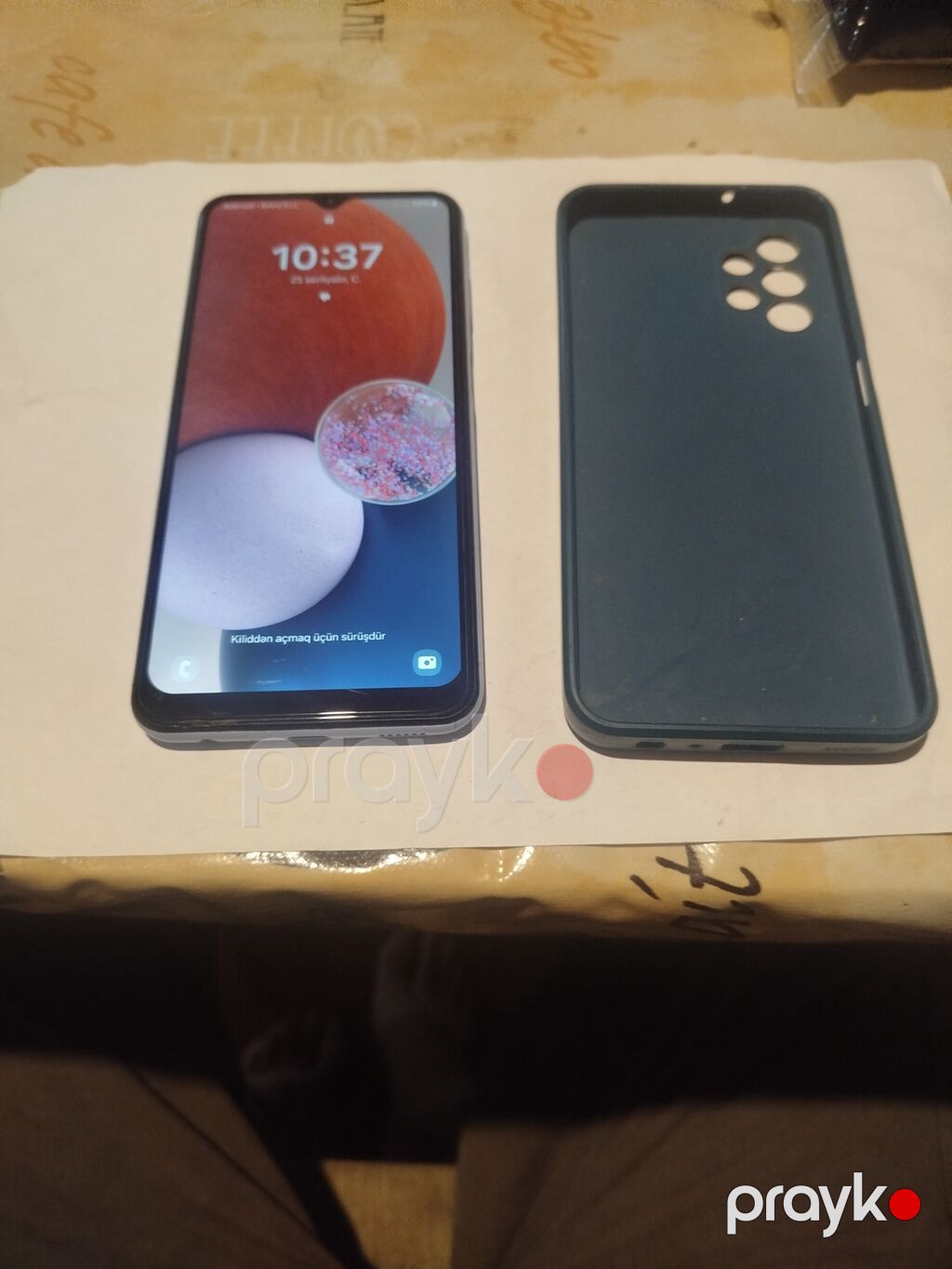 Samsung Galaxy A13, 32 GB, rəng - Ağ — Samsung, Bakı (2)