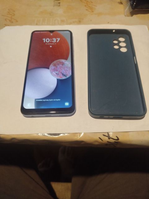 Samsung Galaxy A13, 32 GB, Barmaq izi, Face ID — Bakı