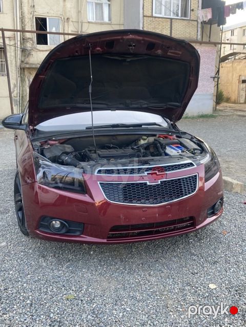 Chevrolet Cruze ön bamperi. Zamazkası,vuruğu,çatı,paykası və.s heç bir — Gəncə