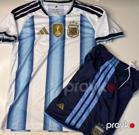 Premium Argentina milli komandasının futbol dəsti - Kompozisiya — Bakı