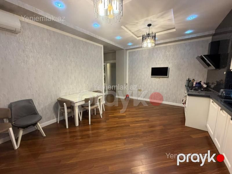 Kirayə 4 otaqlı Bina evi menzil (Yeni tikili), 200 m², Xətai rayonu — Mənzil, Bakı (10)