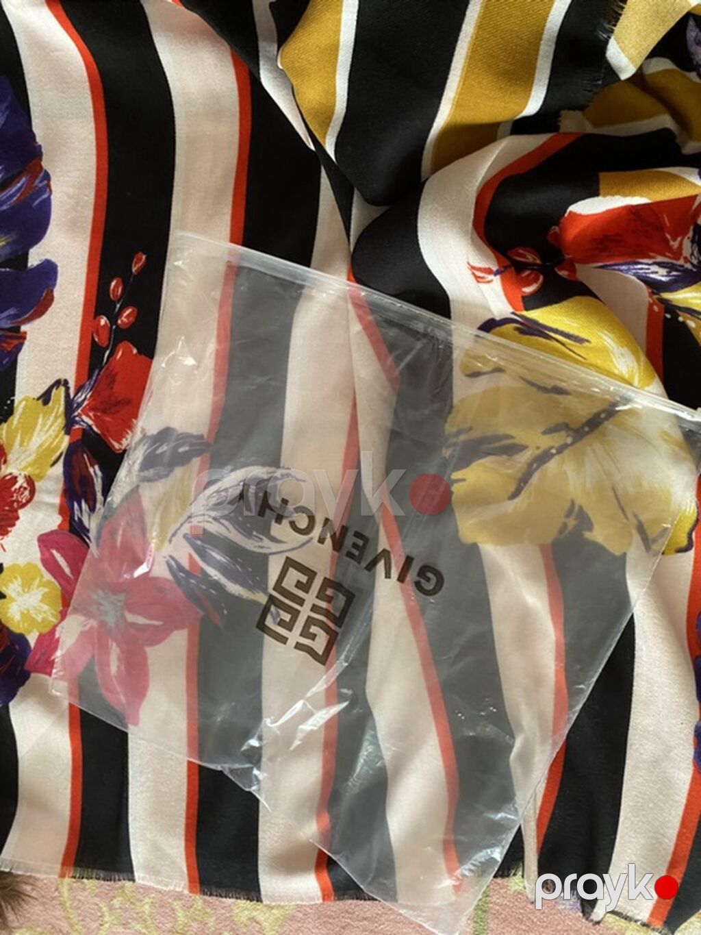 Givenchy qadın şalı/şərfi - Brend: Givenchy (etiket və brend paketli) — Xicab və nikab, Bakı (4)