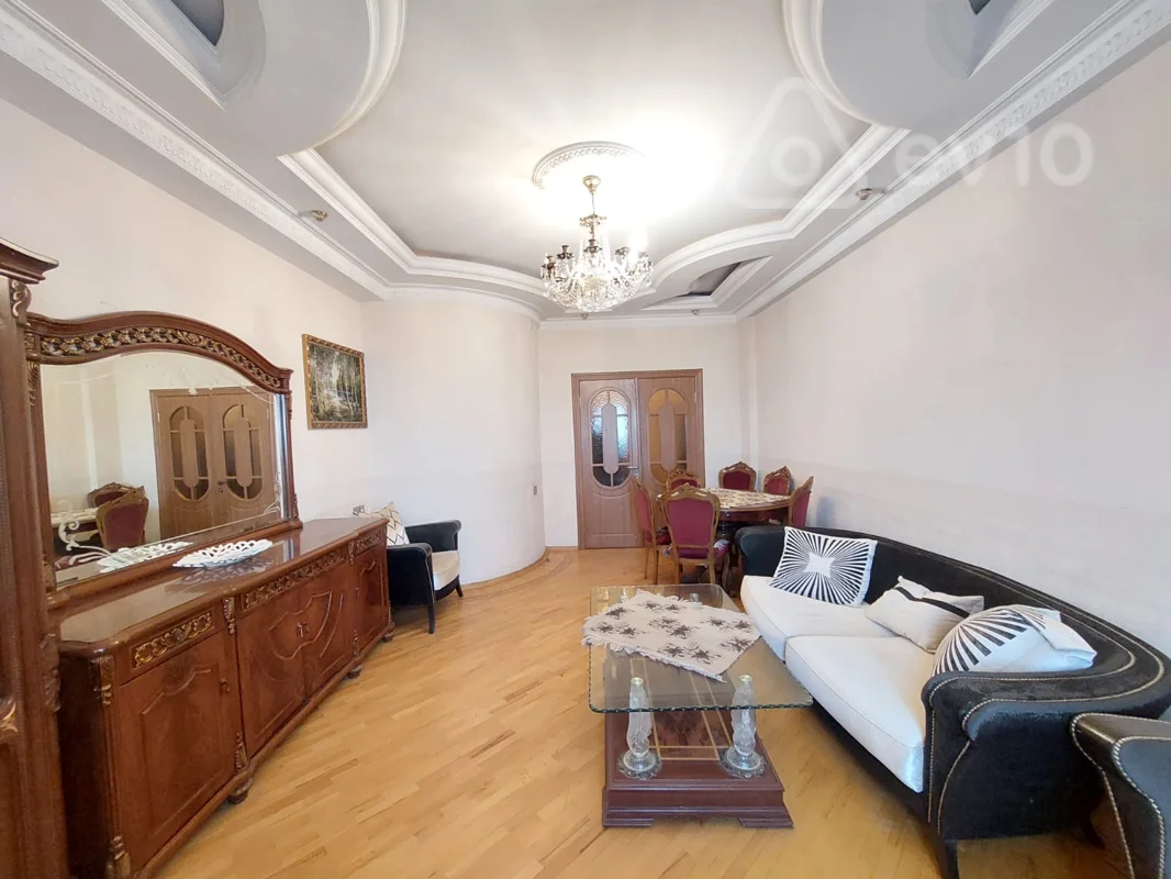3 otaqlı mənzil, 130 m², Inwaatcilar Prospekti — kirayə — Mənzil, Bakı (4)