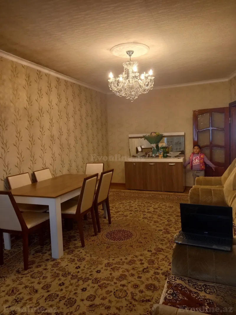 Satılır 3 otaqlı Mənzil Köhnə tikili 80 m² Bakı, Yasamal r., Elmlər Akademiyası m — Mənzil, Bakı (2)