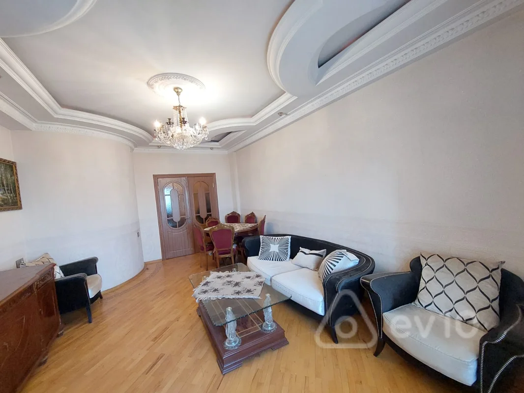 3 otaqlı mənzil, 130 m², Inwaatcilar Prospekti — kirayə — Mənzil, Bakı (5)
