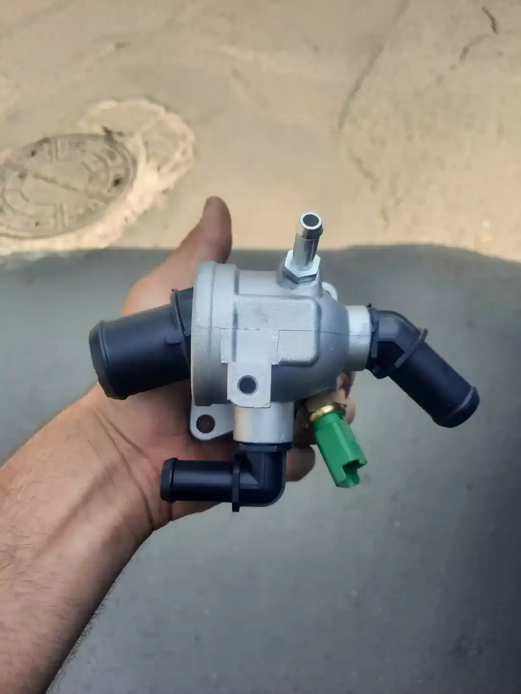 Termostat Opel astra 1.3.1.4 — Bakı