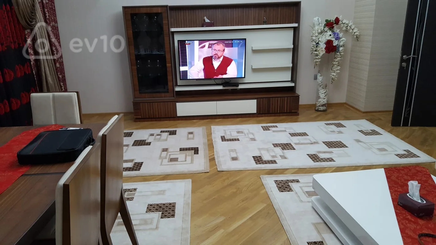 2 otaqlı mənzil, 100 m², Həsən Salmani küçəsi — kirayə — Mənzil, Bakı (11)