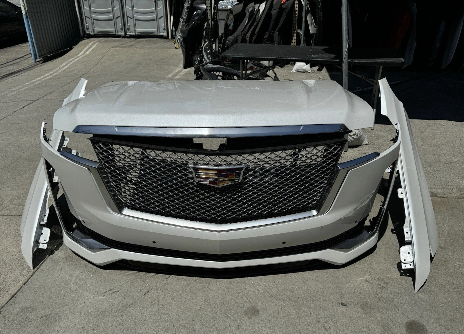 Ehtiyat hissələri Cadillac Escalade 2021-2024 — Bakı