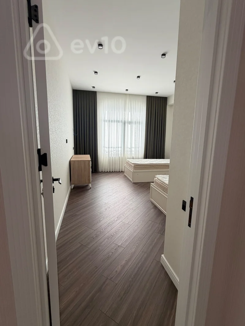 3 otaqlı mənzil, 152 m², Ağ Şəhər — kirayə — Mənzil, Bakı (6)