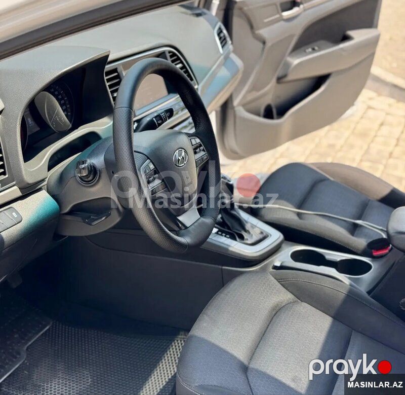 Hyundai Elantra, 2017 il 99-ZN-404 — Avtomobillər, Bakı (6)