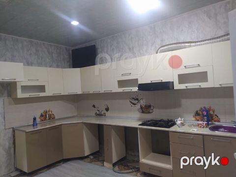 MMətbəx mebeli satılır 300₼. Ölçü 4.20/2.70. Üzərində qaz moyka — Digah
