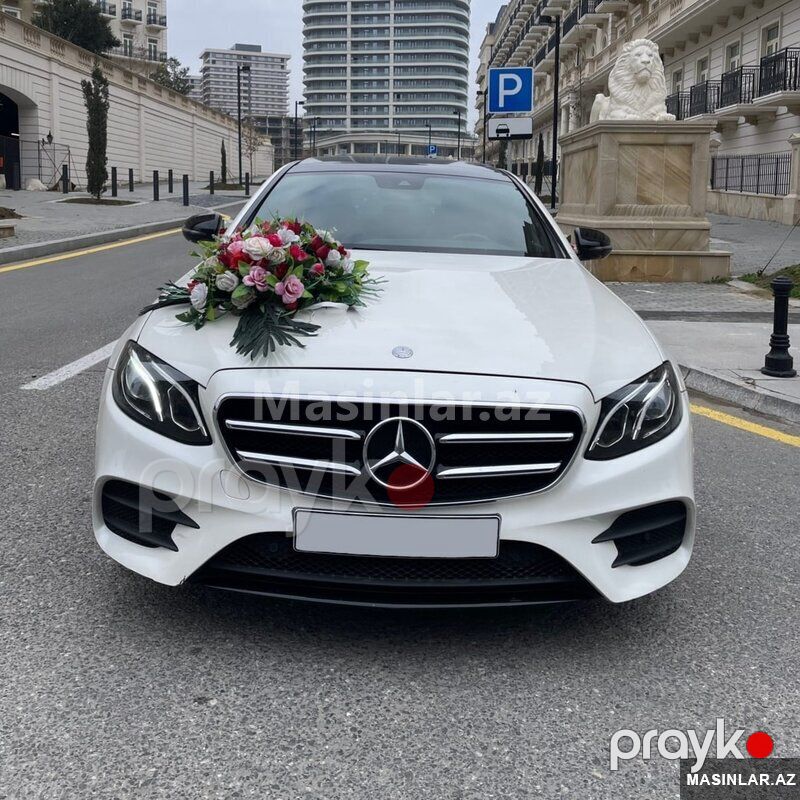 Mercedes E class, 2019 il — Minik avtomobili icarəsi, Bakı (3)