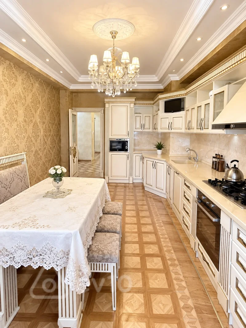 4 otaqlı mənzil, 192 m², Bakı, Izzet Hemıdov — Mənzil, Bakı (3)