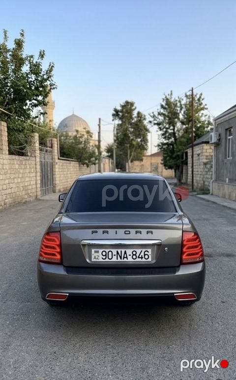 VAZ (Lada) Priora: 1.6 l 2011 il 185000 km Sedan — Gəncə