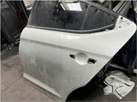 "Hyundai Elantra 2017-2019" Qapı — Bakı