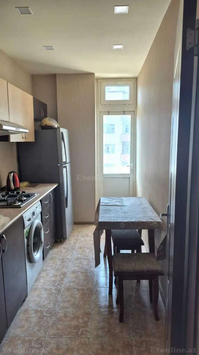 Kirayə verilir 2 otaqlı Mənzil Yeni tikili 70 m² Bakı, Yasamal r., İnşaatçılar m., Yeni Yasamal — Mənzil, Bakı (6)