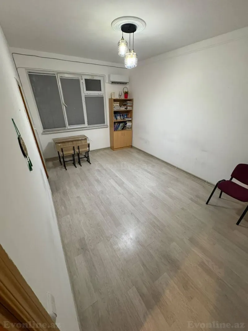Satılır 2 otaqlı Mənzil Köhnə tikili 42 m² Bakı, Nəsimi r., 8 Noyabr m — Mənzil, Bakı (3)