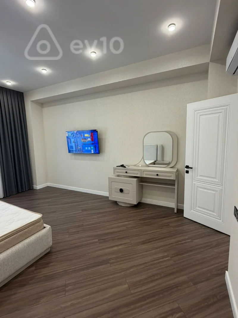 3 otaqlı mənzil, 152 m², Ağ Şəhər — kirayə — Mənzil, Bakı (9)
