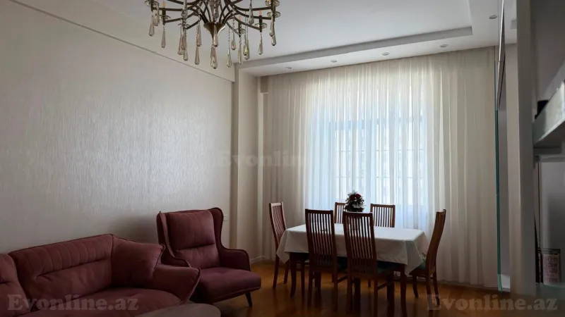 Kirayə verilir 3 otaqlı Mənzil Yeni tikili 130 m² Bakı, Yasamal r., Elmlər Akademiyası m — Mənzil, Bakı (3)