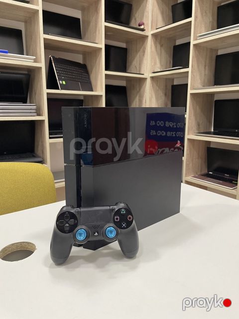 Playstatıon 4 FAT — 500GB Oyun sevənlər üçün sərfəli və problemsiz — Bakı