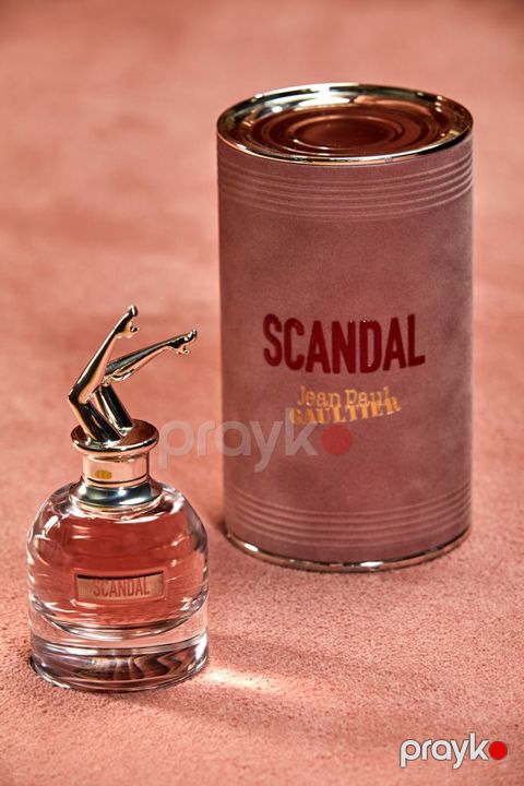 No Brand Scandal qadınlar üçün ətir suyu 80 ml — Bakı