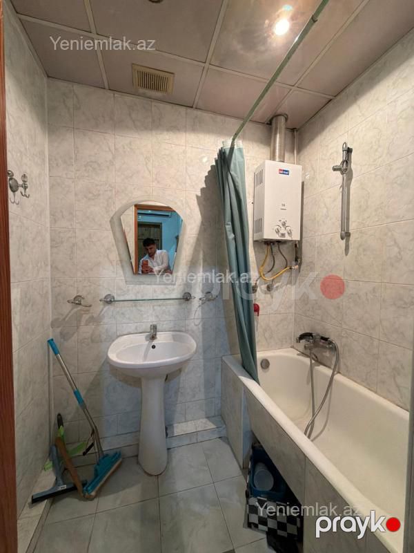 Satılır 3 otaqlı Bina evi menzil (Köhnə tikili), 70 m², Nizami rayonu — Mənzil, Bakı (9)