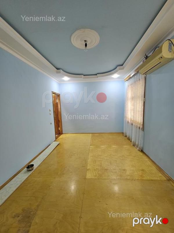 Satılır 1 otaqlı Bina evi menzil (Köhnə tikili), 37 m², 10-cu mikrorayon — Mənzil, Sumqayıt (11)
