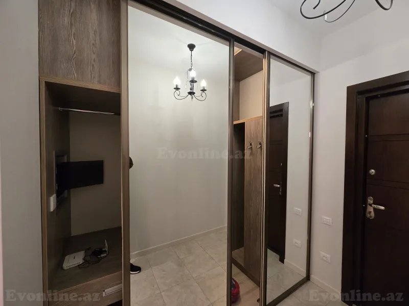 Satılır 4 otaqlı Mənzil Yeni tikili 196 m² Bakı, Yasamal r., İnşaatçılar m — Mənzil, Bakı (7)