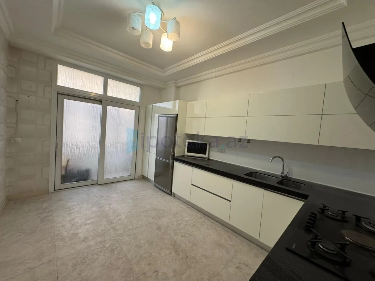 Satılır: 3 Otaq, Yeni tikili, Nərimanov r., 153.00 m² — Mənzil (4)