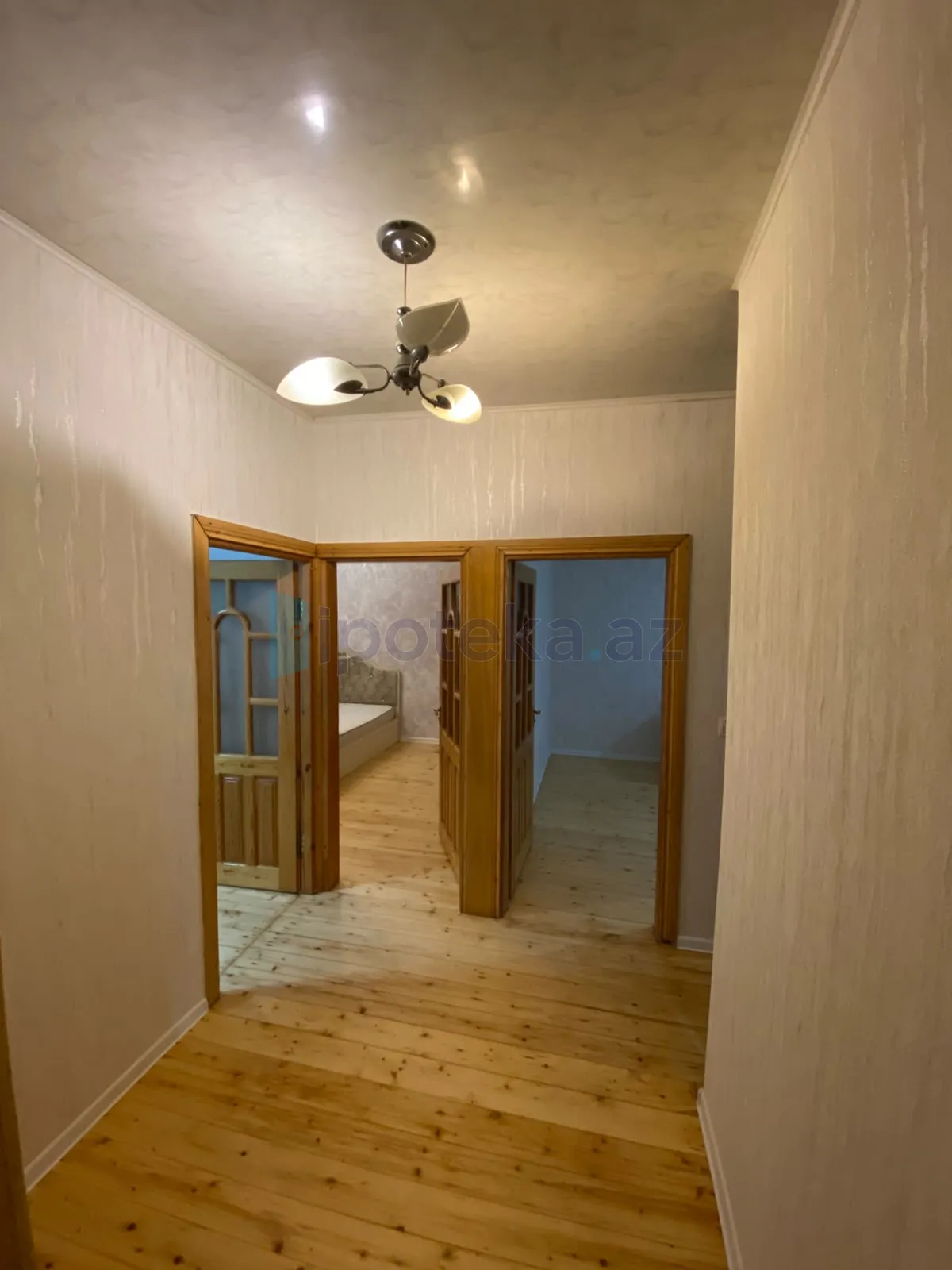 3 Otaq, Köhnə tikili, Suraxanı r., Qaraçuxur q., 80.00 m² — Bakı