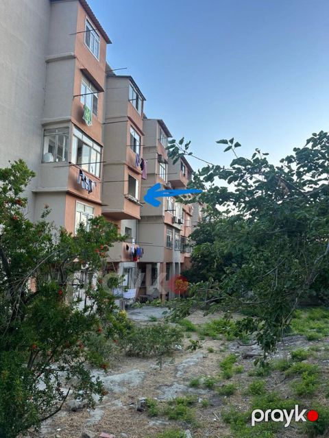 Bakı, 3 otaqlı, Köhnə tikili, 48 kv. m — Bakı