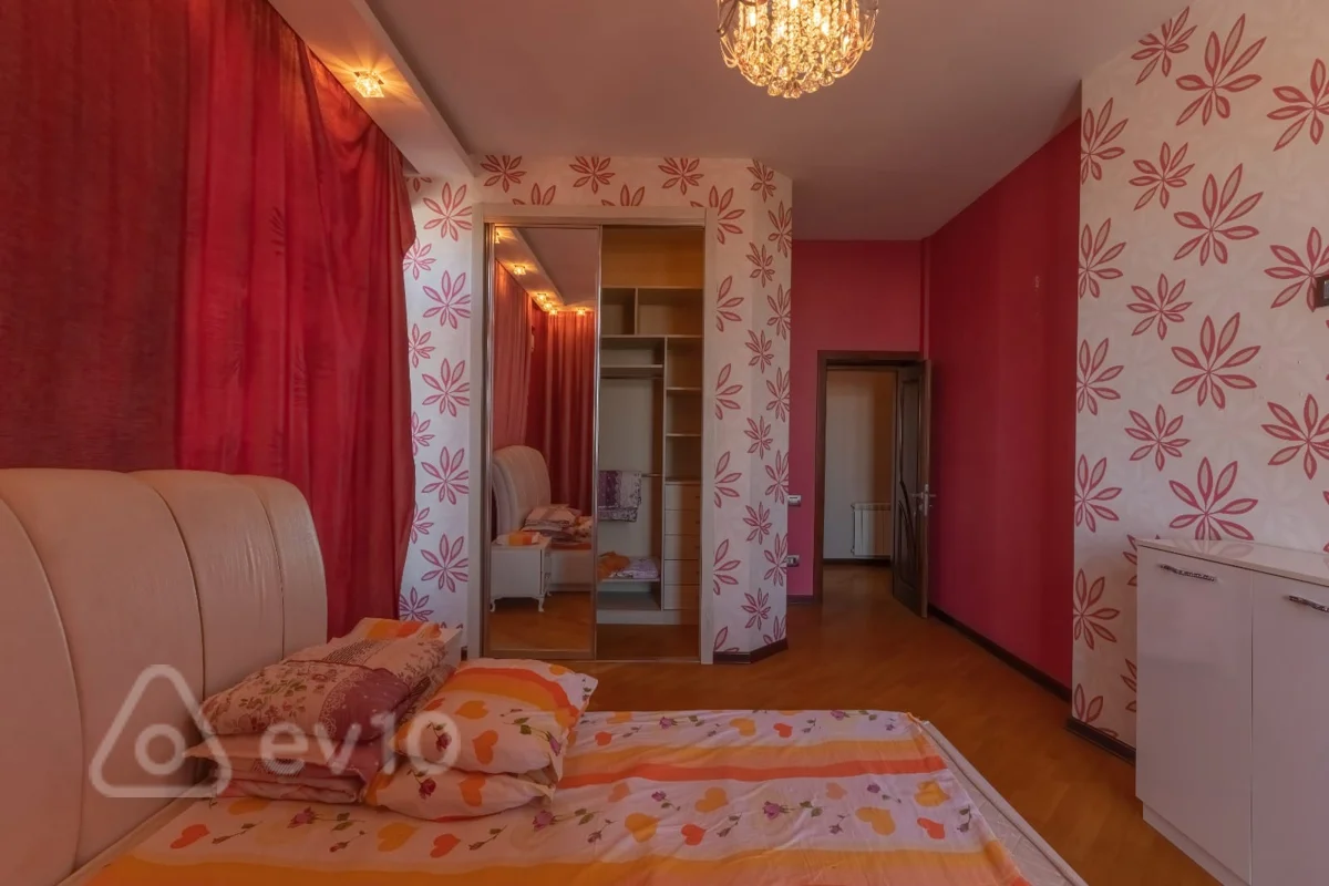 3 otaqlı mənzil, 135 m², Həsən Bəy Zərdabi küç — kirayə — Mənzil, Bakı (7)