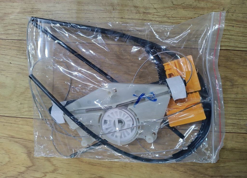 Qapı trosu Volkswagen Touareg və Porsche — Kuzov hissələri, Bakı (2)