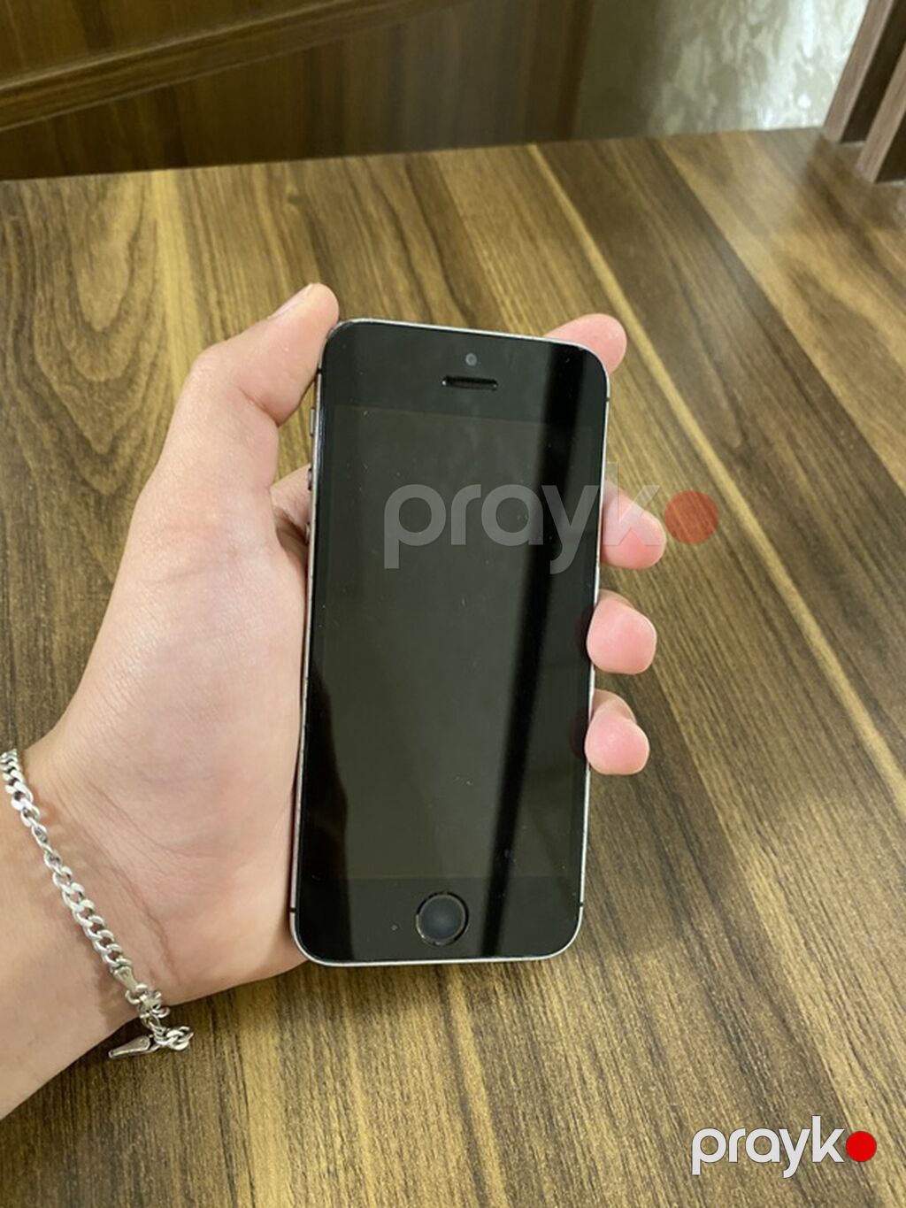 IPhone 5s, Gümüşü, Barmaq izi — Apple iPhone, Şirvan (2)