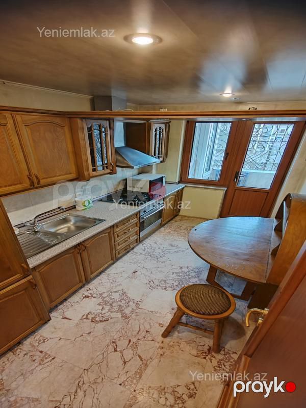 Günlük 2 otaqlı Bina evi menzil (Köhnə tikili), 75 m², Nəsimi rayonu — Mənzil, Bakı (9)