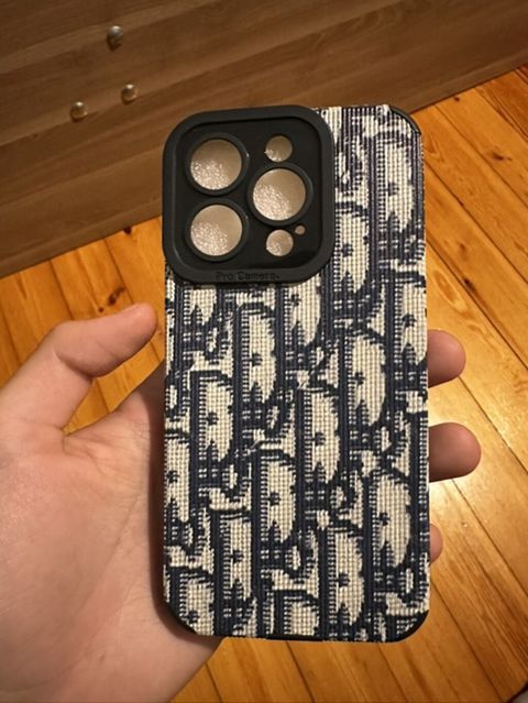 Məhsul: iPhone üçün qoruyucu örtük - Uyğunluq: iPhone 14 Pro/15 Pro — Mehdiabad