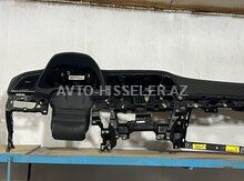 Hyundai Elantra 2017 ön panel (tarpeda) — Bakı