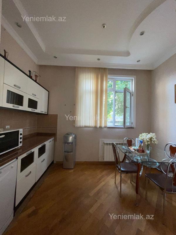 Kirayə 2 otaqlı Bina evi menzil (Köhnə tikili), 80 m², Nəsimi rayonu — Mənzil, Bakı (12)