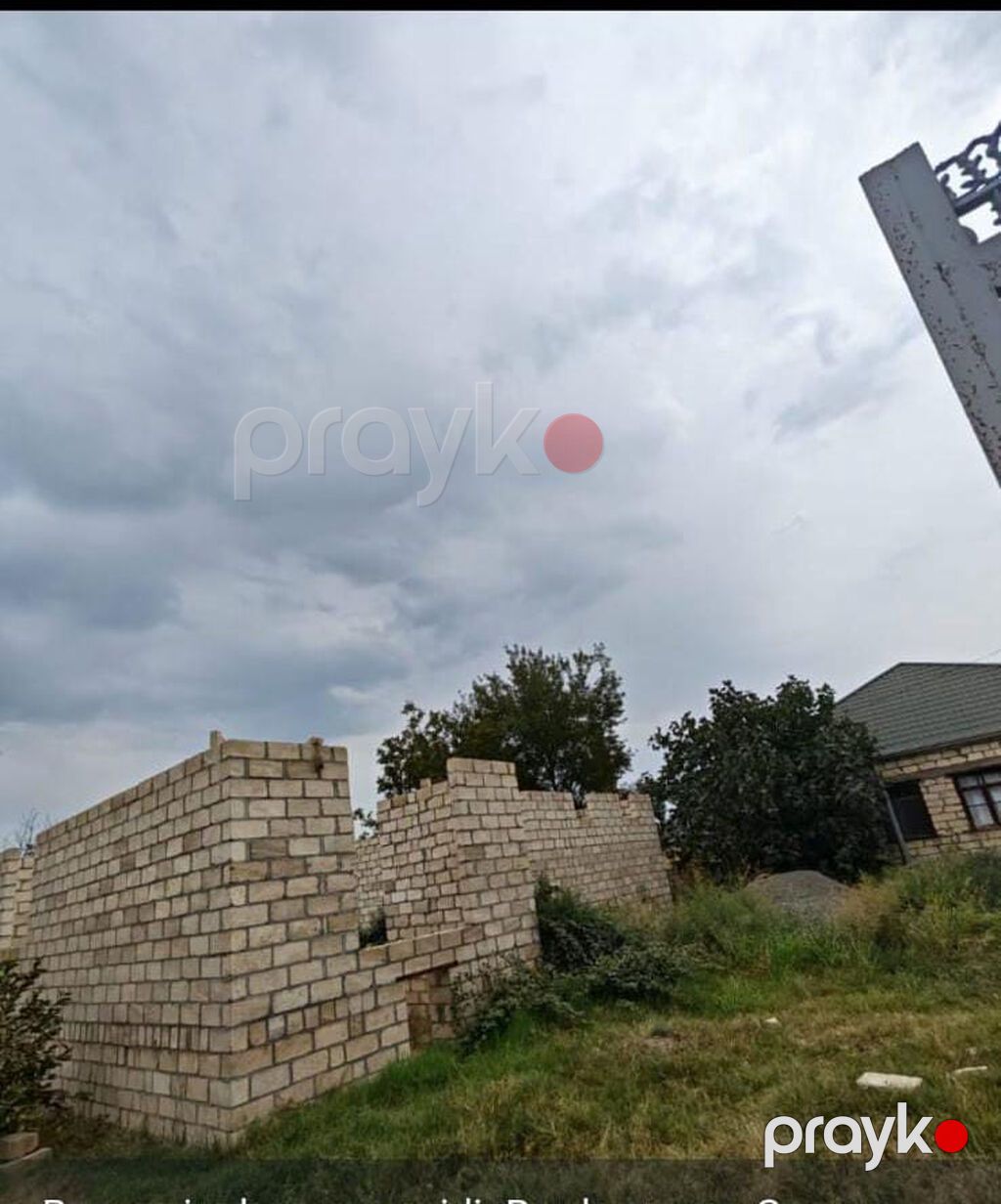 Evin torpaq sahəsi 7sot 15sent. kürsüyə qədər 5 daş qoşa hörülüb. cəm — Ev, villa, Bərdə (2)