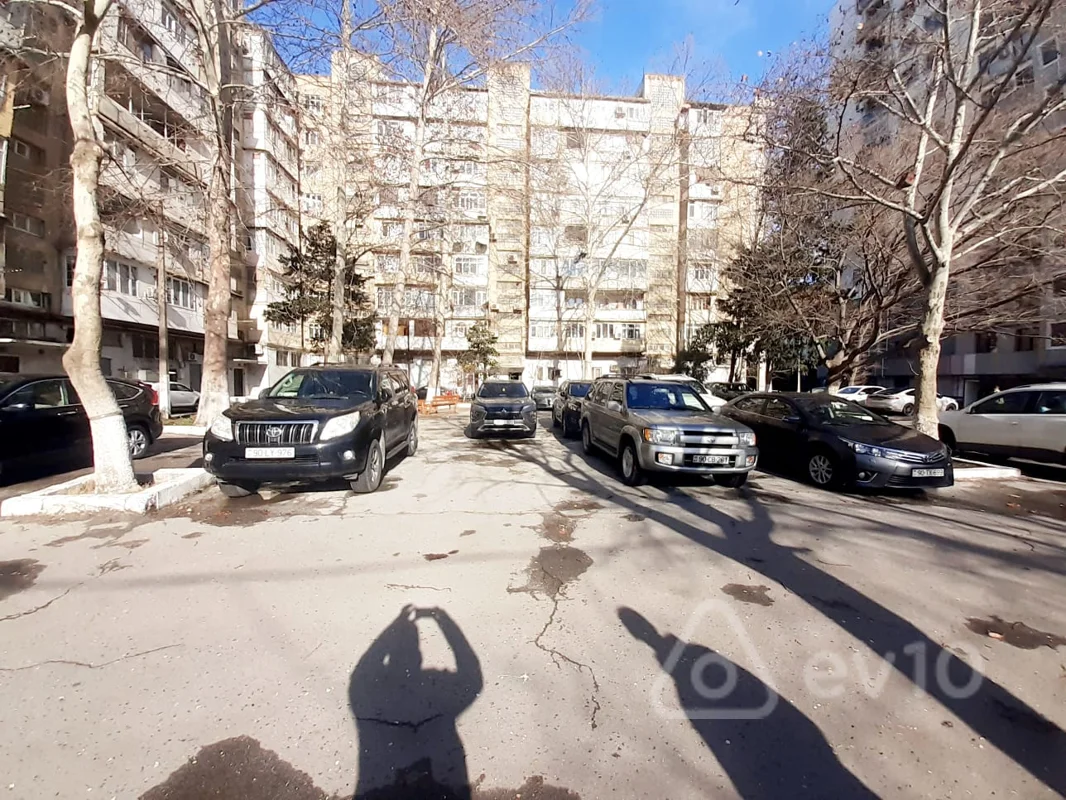 3 otaqlı mənzil, 90 m², Metbuat praspekti — Bakı