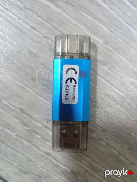128 GB iki tərəfli USB yaddaş qurğusu Bir tərəfi usb digər tərəfi — Bakı