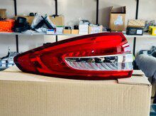 Ford Fusion 2017 stop işığı — Bakı