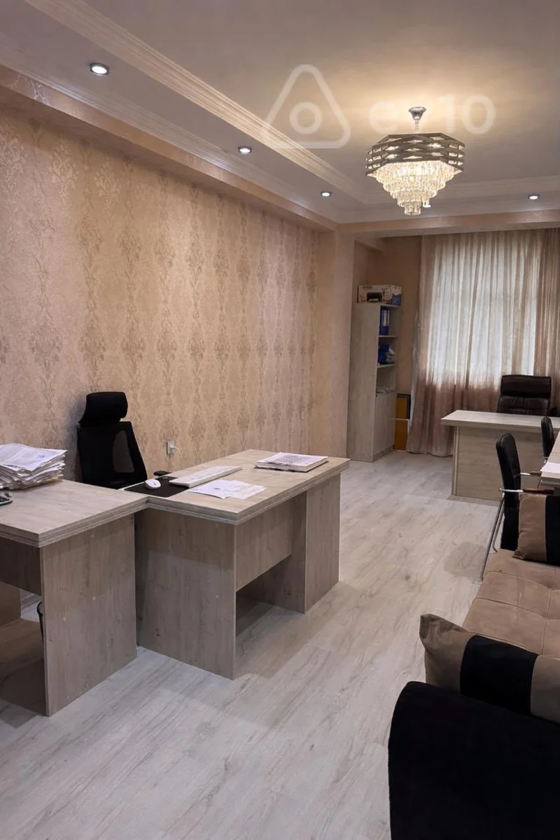 2 otaqlı mənzil, 71 m², Yeni Yasamal Qismət şadlıq sarayının arxası — Bakı